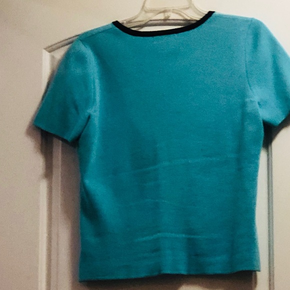 Top - Picture 3 of 3